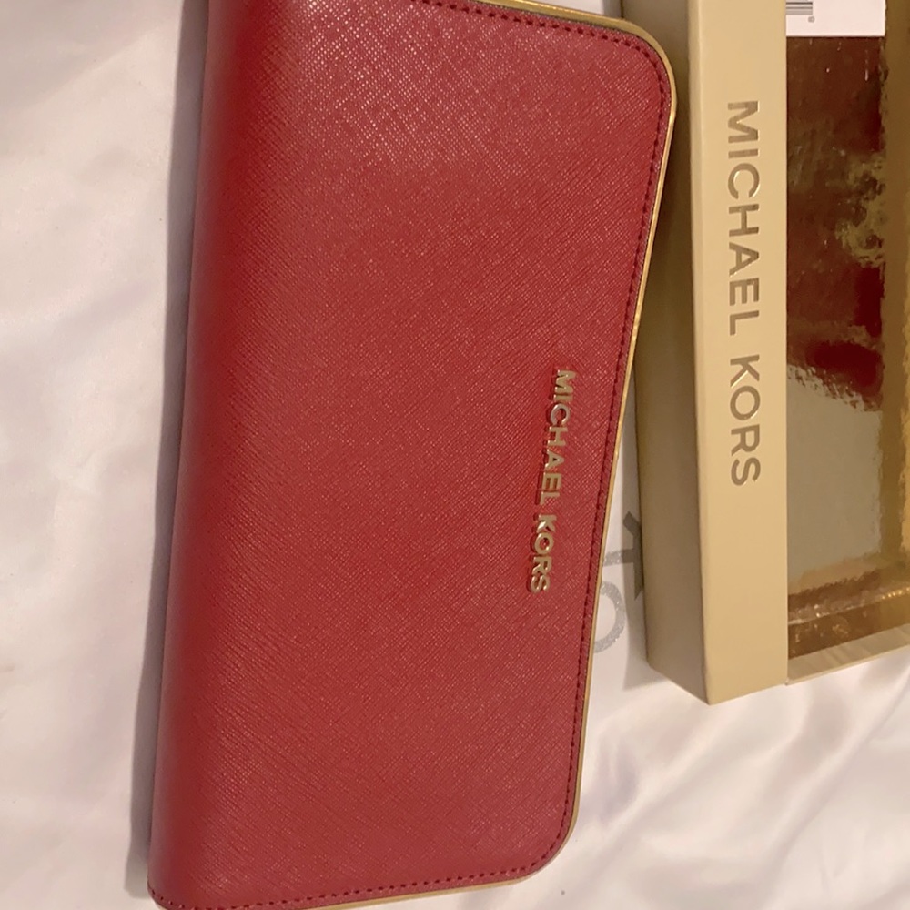 Michael Kors wallet
